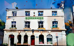 Riverbanc
